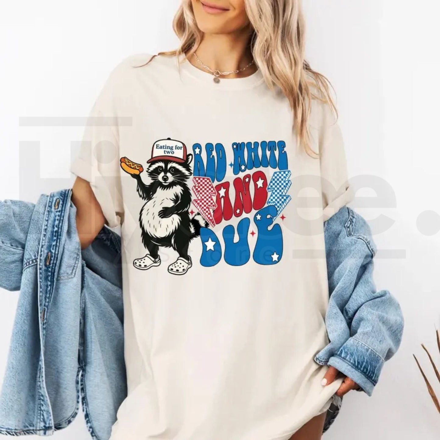 Red White and Due 4th of July Pregnancy Tee – Funny Mama