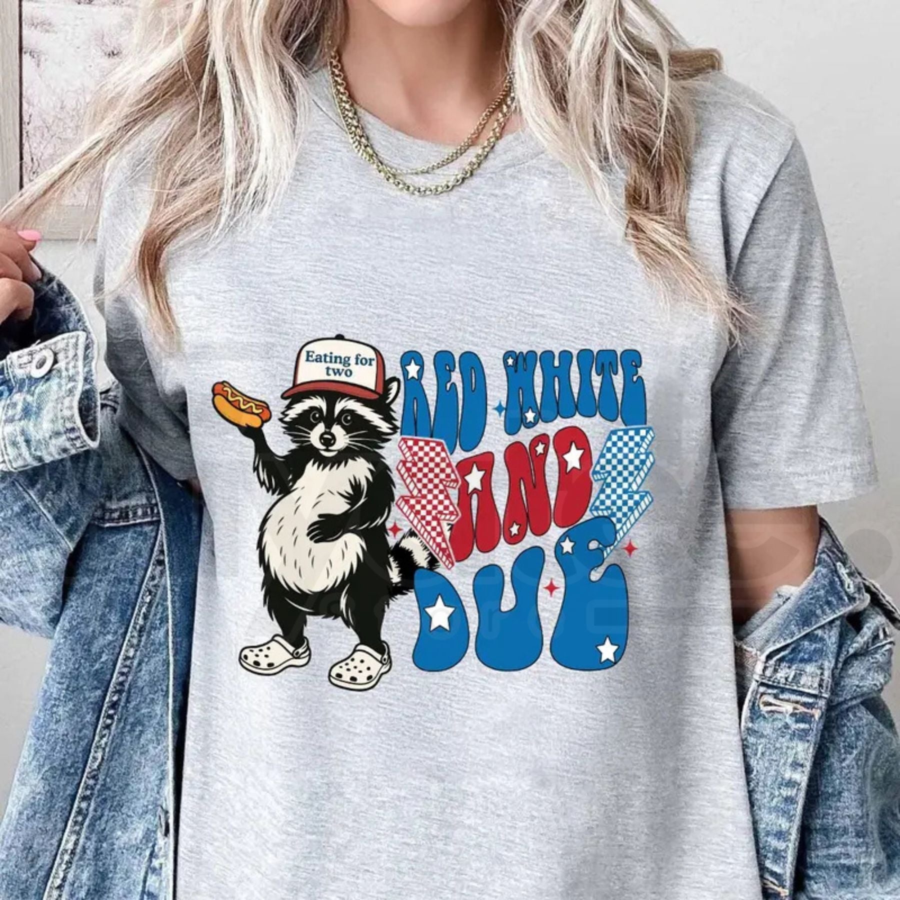Red White and Due 4th of July Pregnancy Tee – Funny Mama