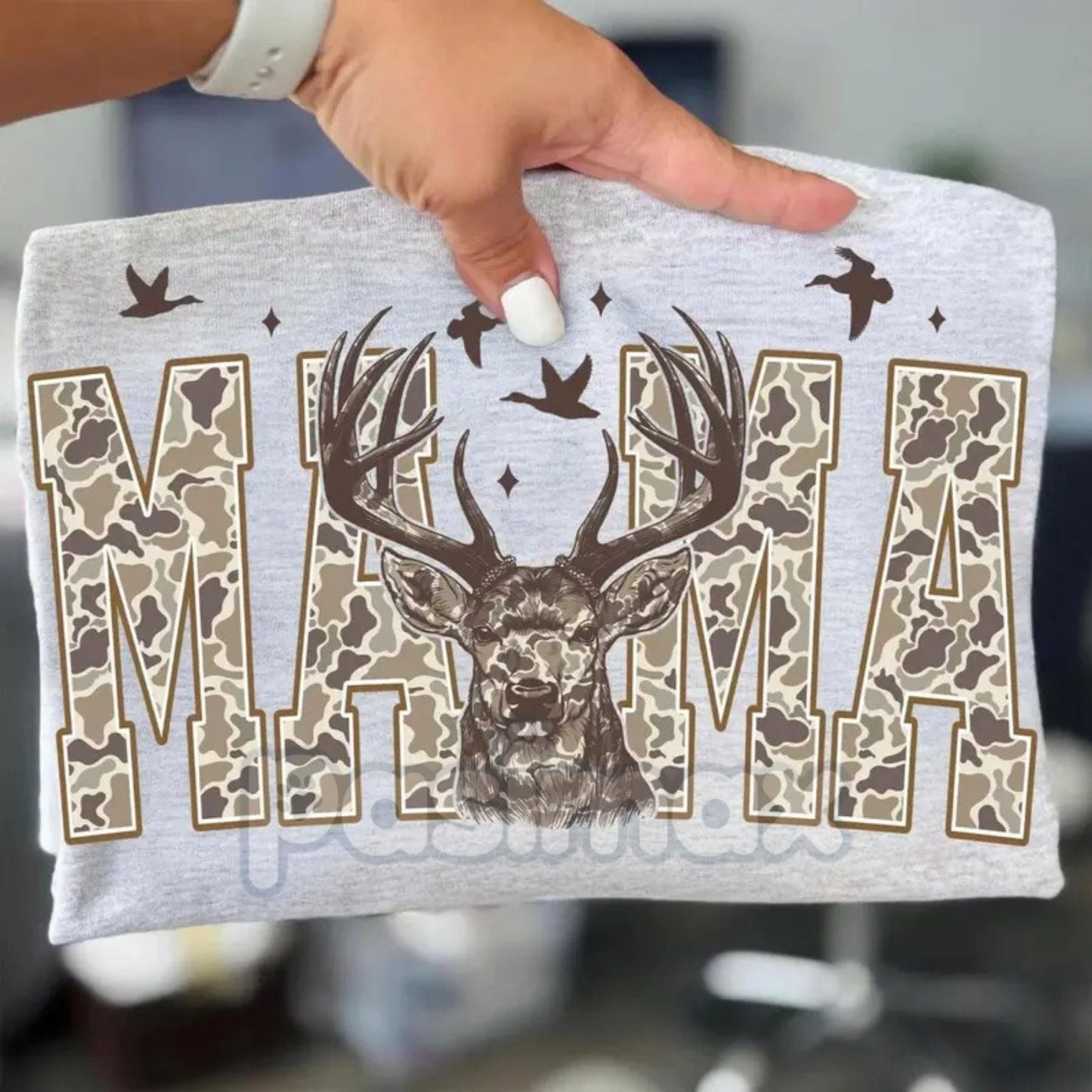 Camo Mama Deer Hunting Camouflage T-Shirt – Hunter Mom Gift