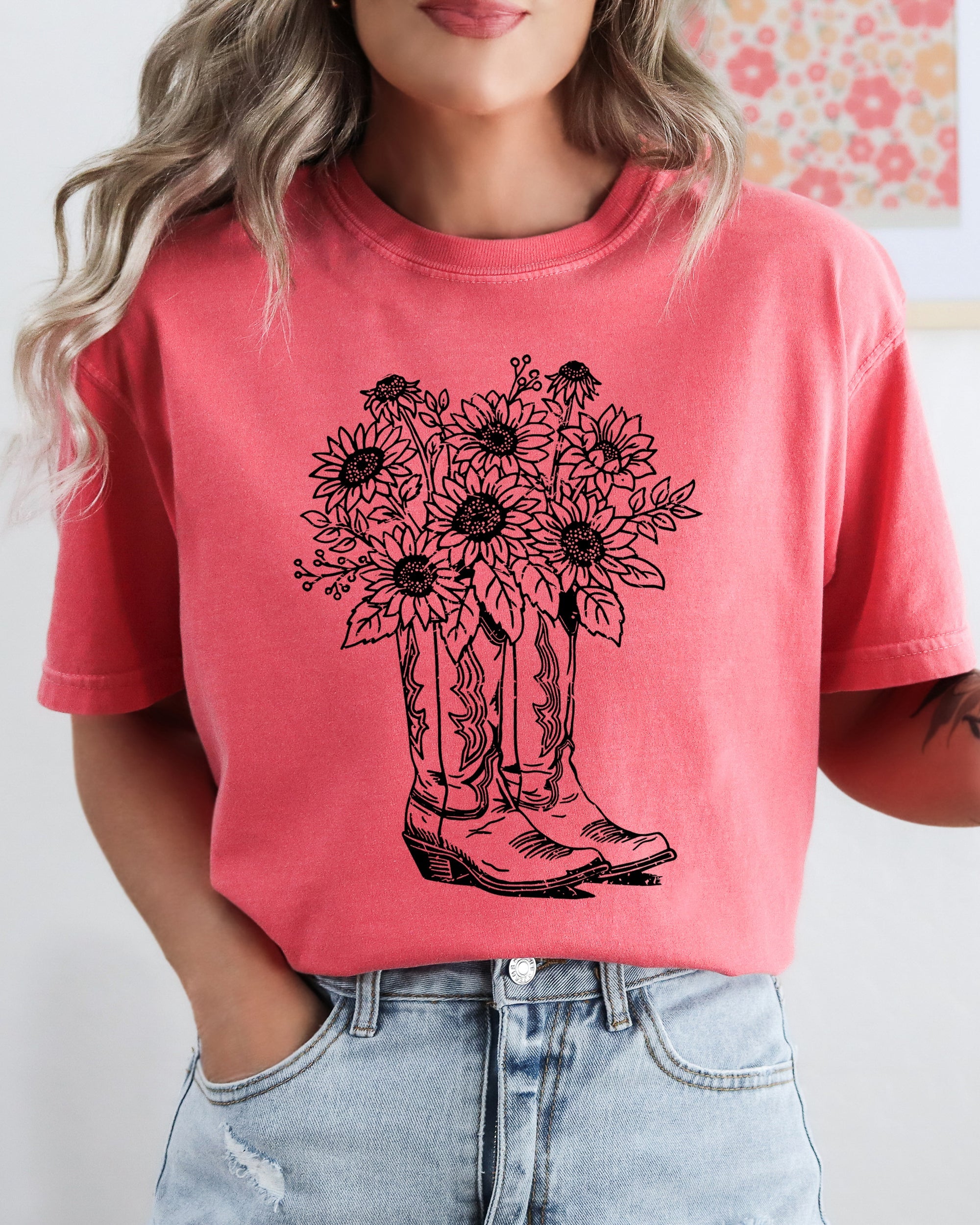Cowboy Boots and Flowers Retro Comfort Colors Tee – Western