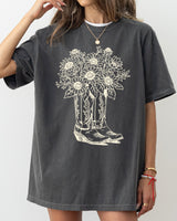 Cowboy Boots and Flowers Retro Comfort Colors Tee – Western