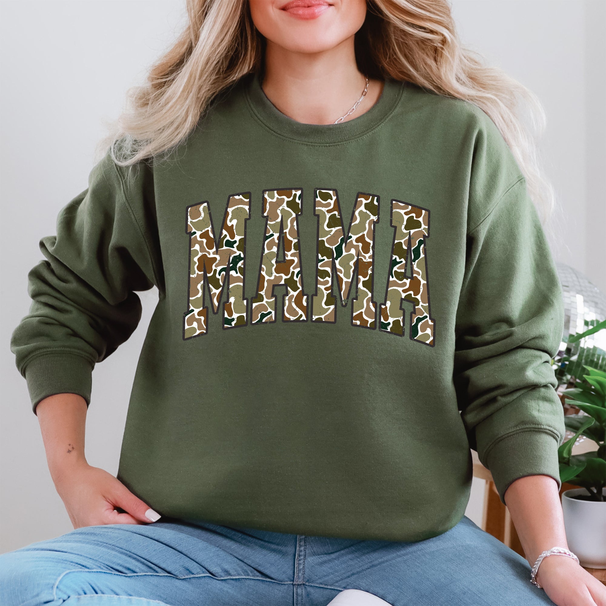 Mama Camo Hunting Retro Sweatshirt – Mother's Day Gift